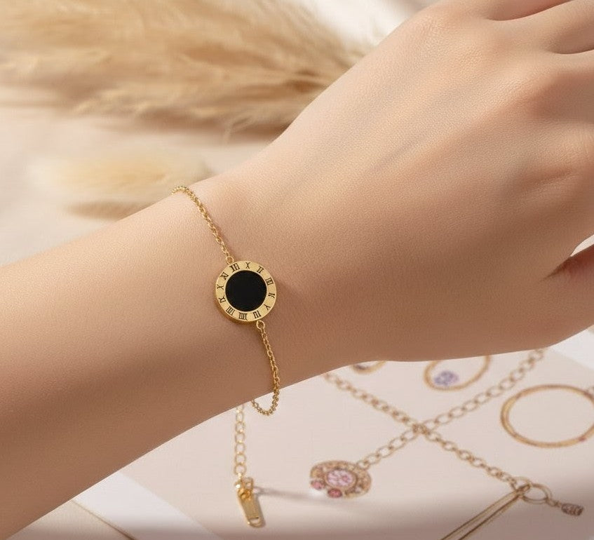 Ora Midnight Disc Bracelet, 18K Gold Plated