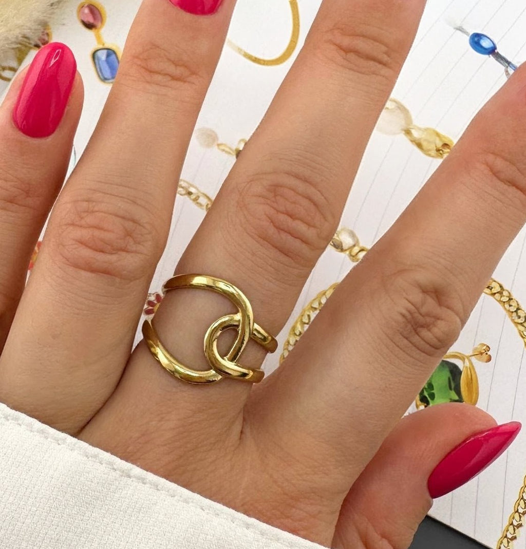 Ora Knot Ring, 18K Gold Plated